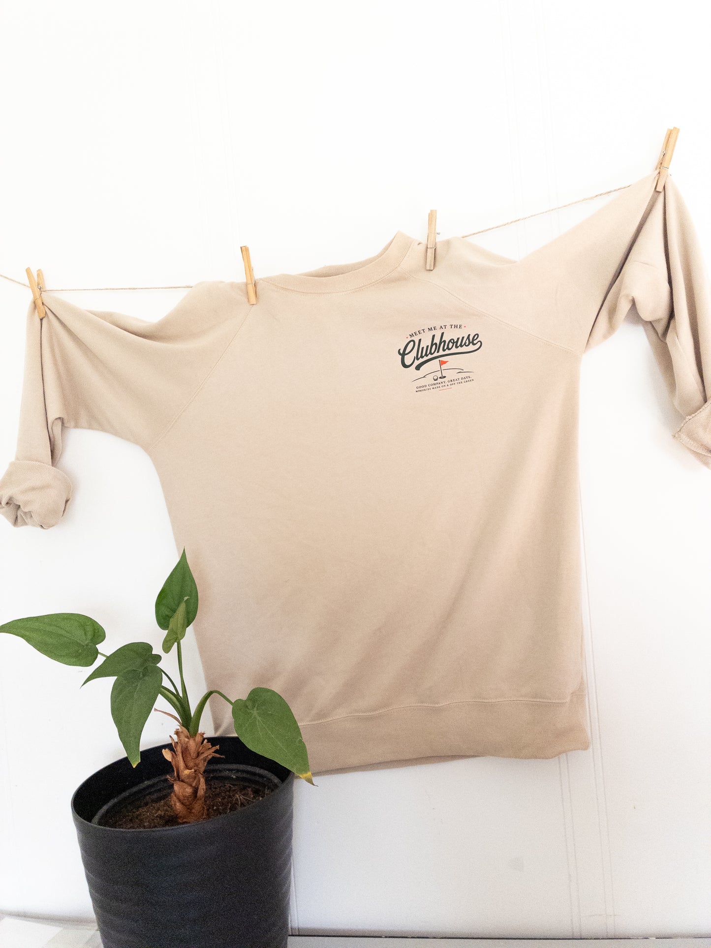 Unisex Clubhouse Sweater Crewneck