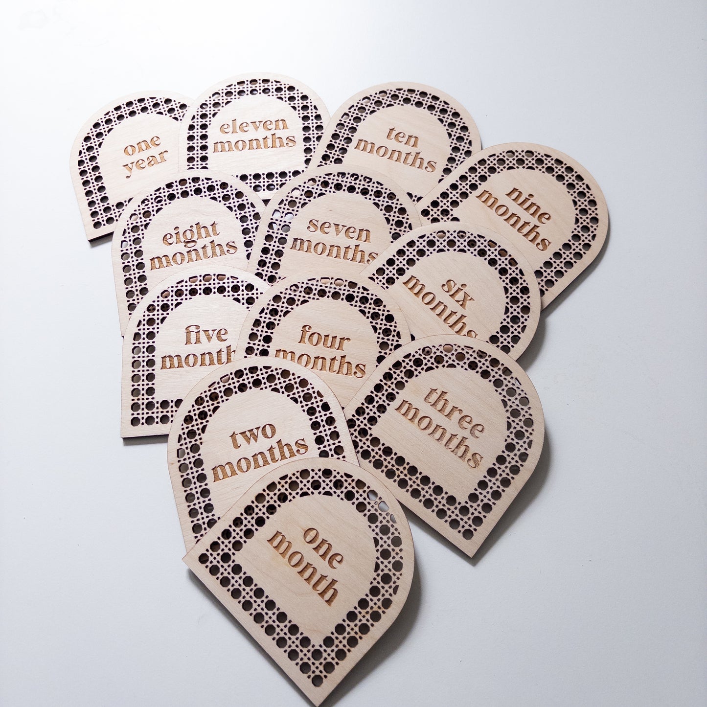 Rattan Arch Milestone Set