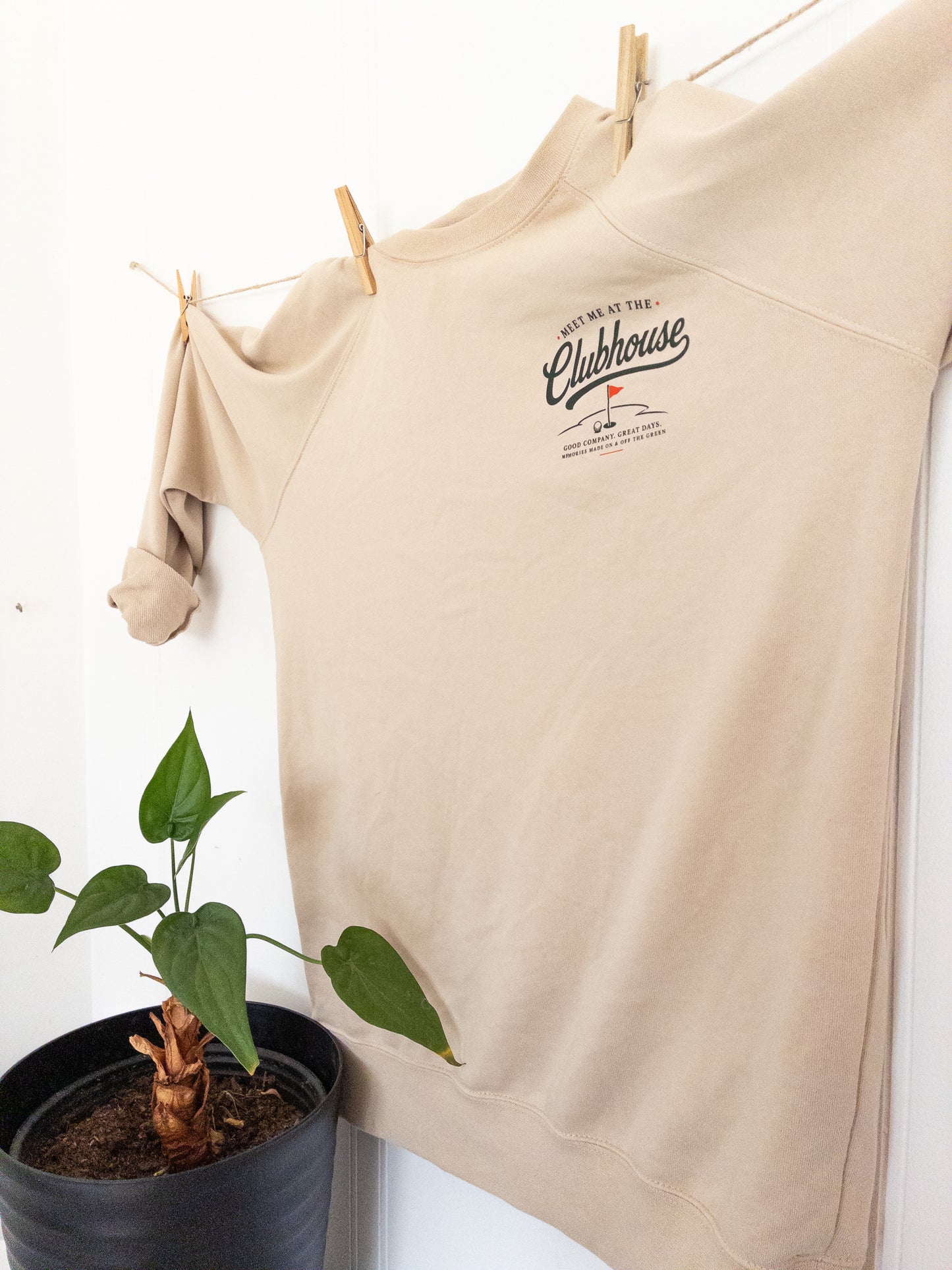 Unisex Clubhouse Sweater Crewneck